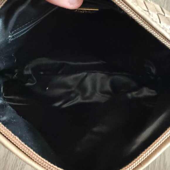 Vintage Saks Fifth Avenue Woven Bottega Veneta Bag - Picture 4 of 6